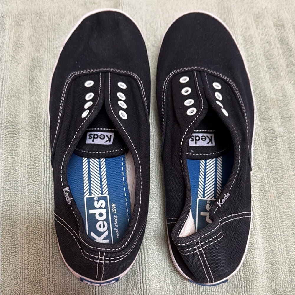 Keds Black Canvas Shoes